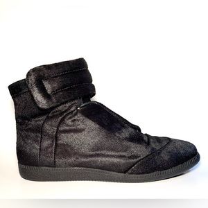 Men’s Maison Margiela Future HighTop Black Calf Fur -  Size 10